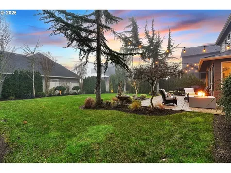 2863 Olympic Street Woodburn OR 97071