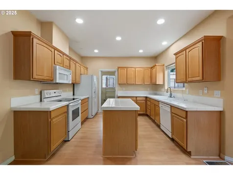 3612 NE 113th Street Vancouver WA 98686