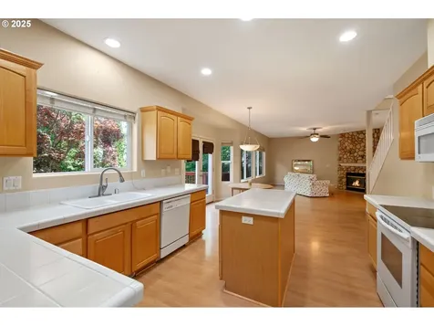 3612 NE 113th Street Vancouver WA 98686