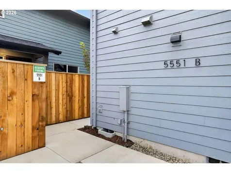 5551 SE Steele Street Portland OR 97206