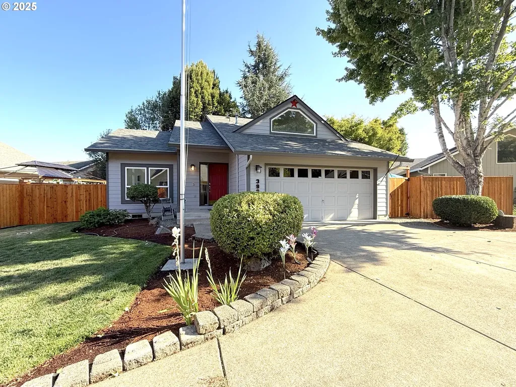 3933 Dorchester Lane Eugene OR 97404