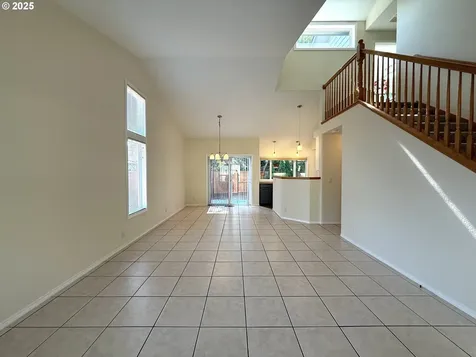 3933 Dorchester Lane Eugene OR 97404