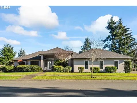 2001 Bay Meadows Drive West Linn OR 97068