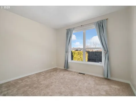 2001 Bay Meadows Drive West Linn OR 97068