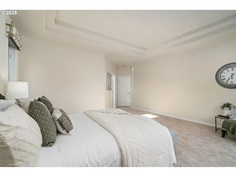 2001 Bay Meadows Drive West Linn OR 97068