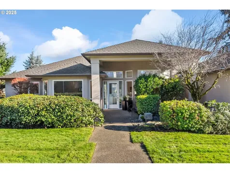 2001 Bay Meadows Drive West Linn OR 97068