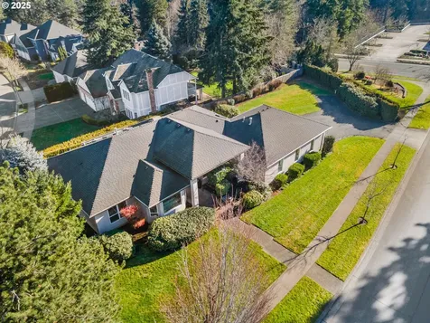 2001 Bay Meadows Drive West Linn OR 97068