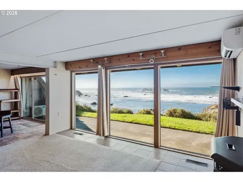 1400 Beach Loop Drive SW Bandon OR 97411