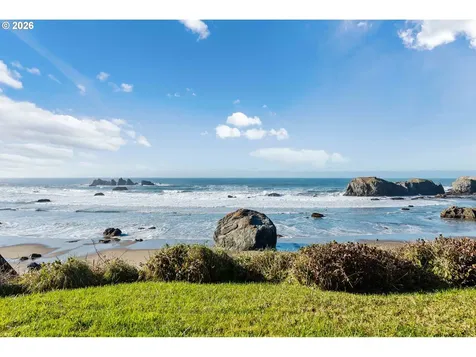 1400 Beach Loop Drive SW Bandon OR 97411