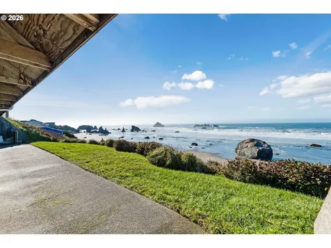1400 Beach Loop Drive SW Bandon OR 97411