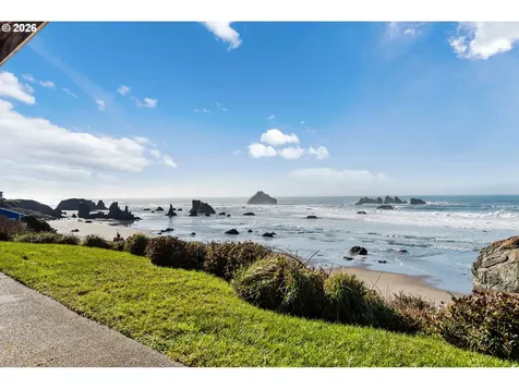 1400 Beach Loop Drive SW Bandon OR 97411