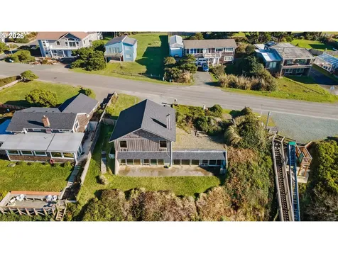 1400 Beach Loop Drive SW Bandon OR 97411