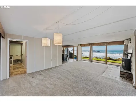 1400 Beach Loop Drive SW Bandon OR 97411