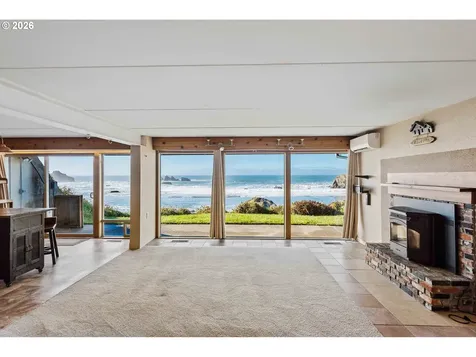 1400 Beach Loop Drive SW Bandon OR 97411