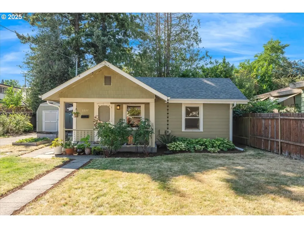3227 NE 79th Avenue Portland OR 97213