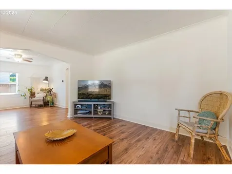 3227 NE 79th Avenue Portland OR 97213