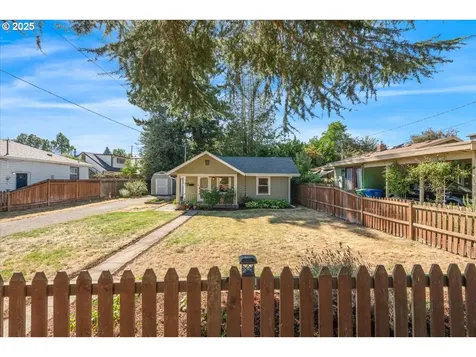 3227 NE 79th Avenue Portland OR 97213