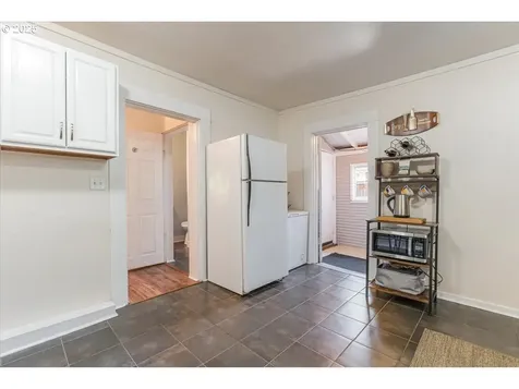 3227 NE 79th Avenue Portland OR 97213