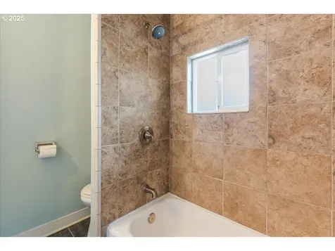 3227 NE 79th Avenue Portland OR 97213
