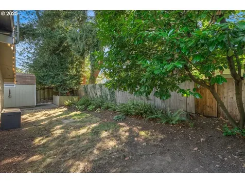 3227 NE 79th Avenue Portland OR 97213