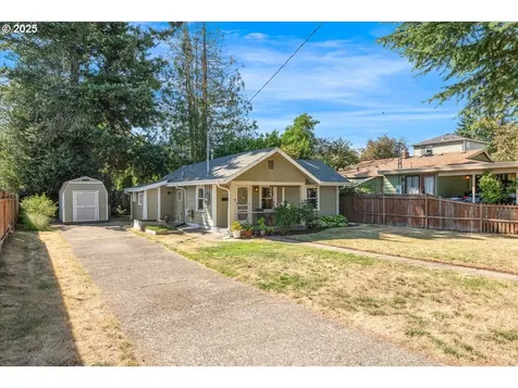 3227 NE 79th Avenue Portland OR 97213