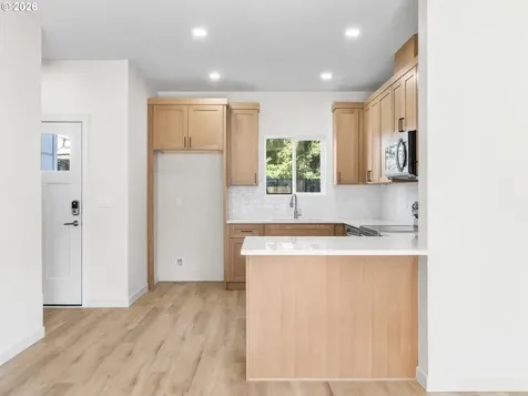 5870 N Missouri Avenue Portland OR 97217