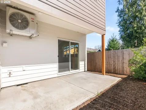 5870 N Missouri Avenue Portland OR 97217