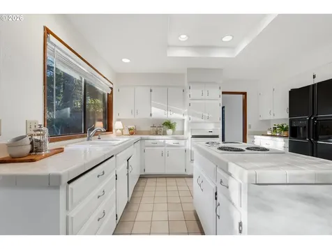 2901 Carriage Way West Linn OR 97068