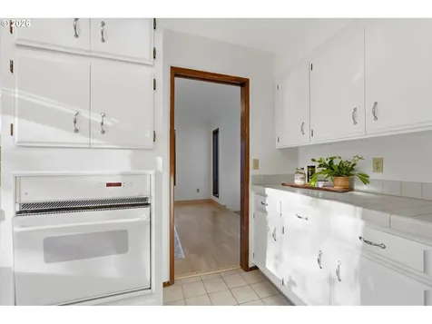 2901 Carriage Way West Linn OR 97068