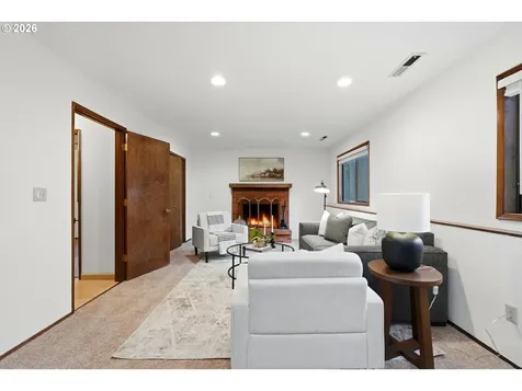 2901 Carriage Way West Linn OR 97068