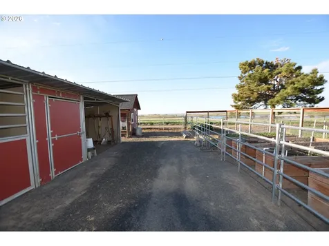 43765 Buckboard Trail Road Pendleton OR 97801
