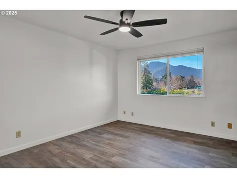 76330 Rainbow Street Oakridge OR 97463