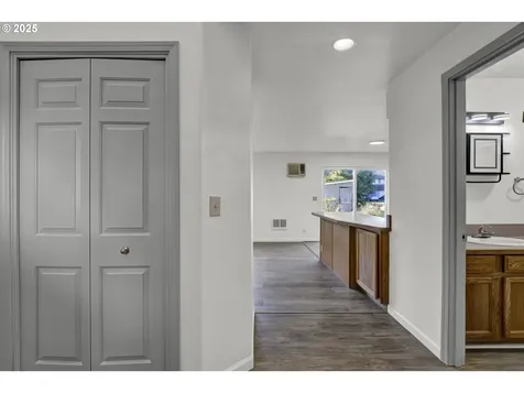 76330 Rainbow Street Oakridge OR 97463