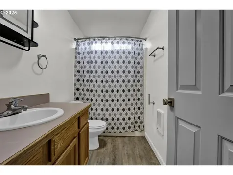 76330 Rainbow Street Oakridge OR 97463