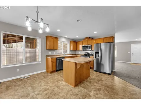 2210 NW 7th Street Battle Ground WA 98604