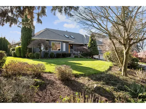 6404 NW Dogwood Drive Vancouver WA 98663