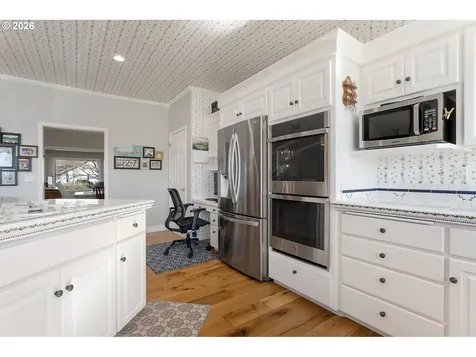 6404 NW Dogwood Drive Vancouver WA 98663