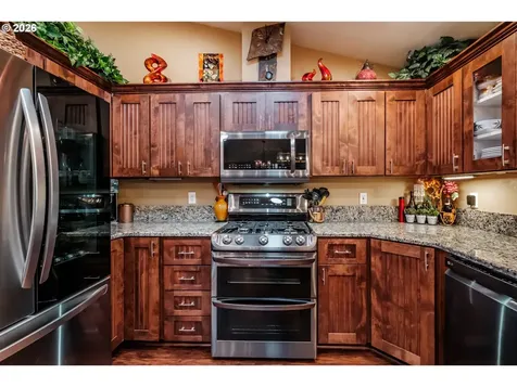 2120 Woodhaven Court NW Salem OR 97304
