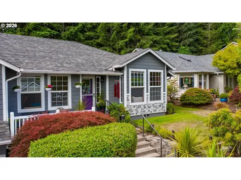 2120 Woodhaven Court NW Salem OR 97304