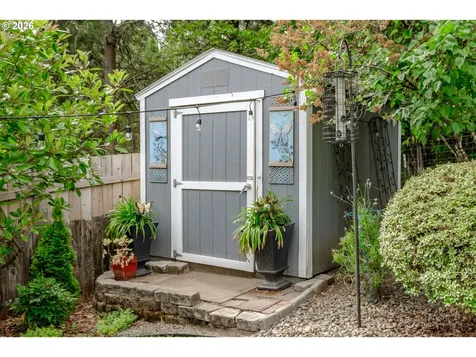 2120 Woodhaven Court NW Salem OR 97304