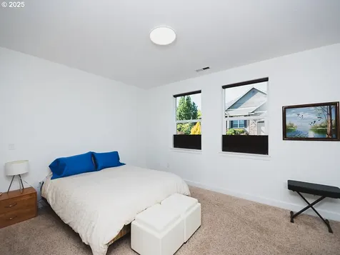 4306 NW 121st Circle Vancouver WA 98685