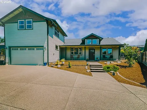4306 NW 121st Circle Vancouver WA 98685