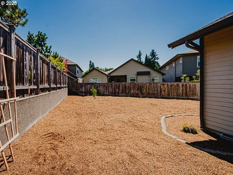 4306 NW 121st Circle Vancouver WA 98685