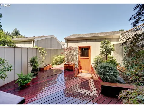 2051 Bonniebrae Drive Lake Oswego OR 97034