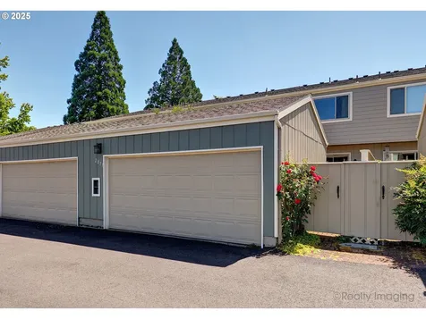 2051 Bonniebrae Drive Lake Oswego OR 97034