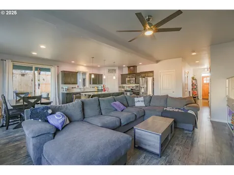 10808 NE 106th Street Vancouver WA 98662