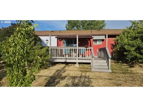 208 NE Darcie Way Myrtle Creek OR 97457