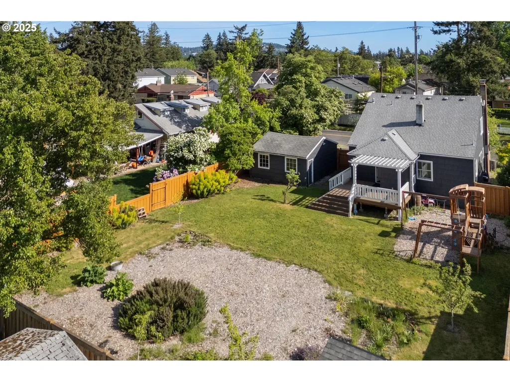 7221 SE Holgate Boulevard Portland OR 97206