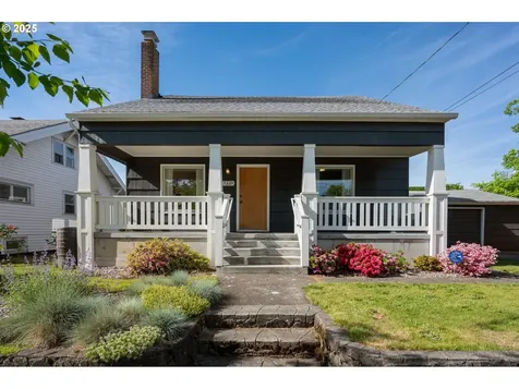 7221 SE Holgate Boulevard Portland OR 97206