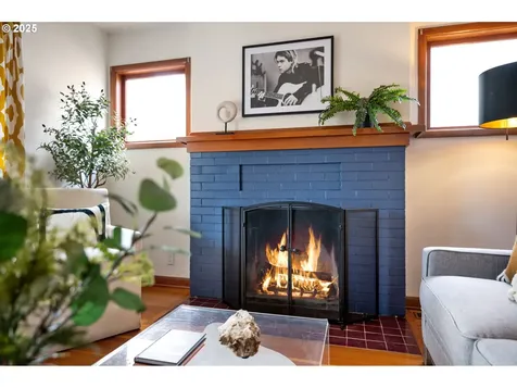 7221 SE Holgate Boulevard Portland OR 97206